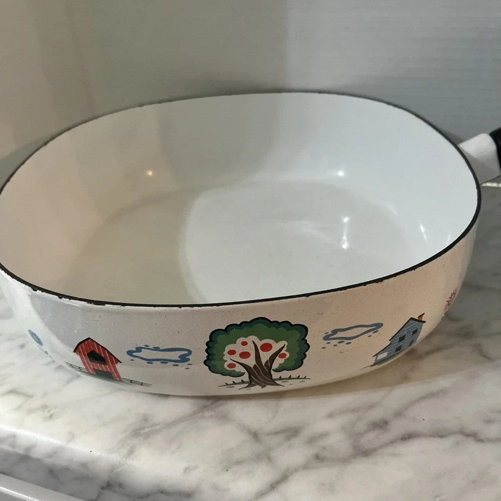 Rare VTG  Berggren enamelware 8